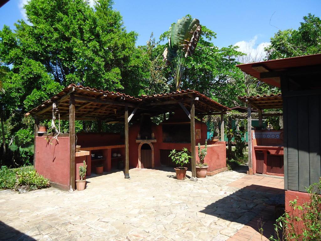 Hotel Veragua River House Sierpe Exterior photo